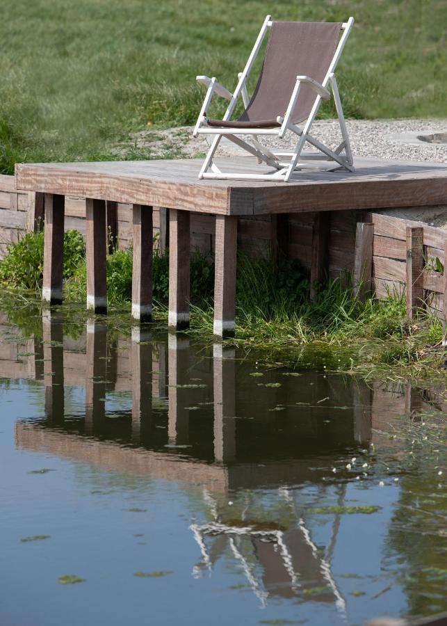 Landelijk Vakantiehuis In Diksmuide Met Een Tuin En Vijver المظهر الخارجي الصورة